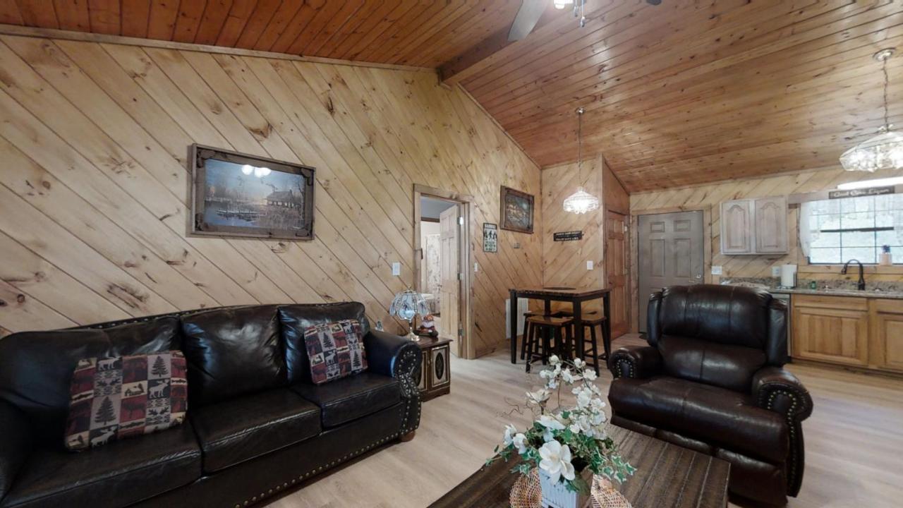 Little Mountain Hideaway Cabin Pigeon Forge Eksteriør bilde